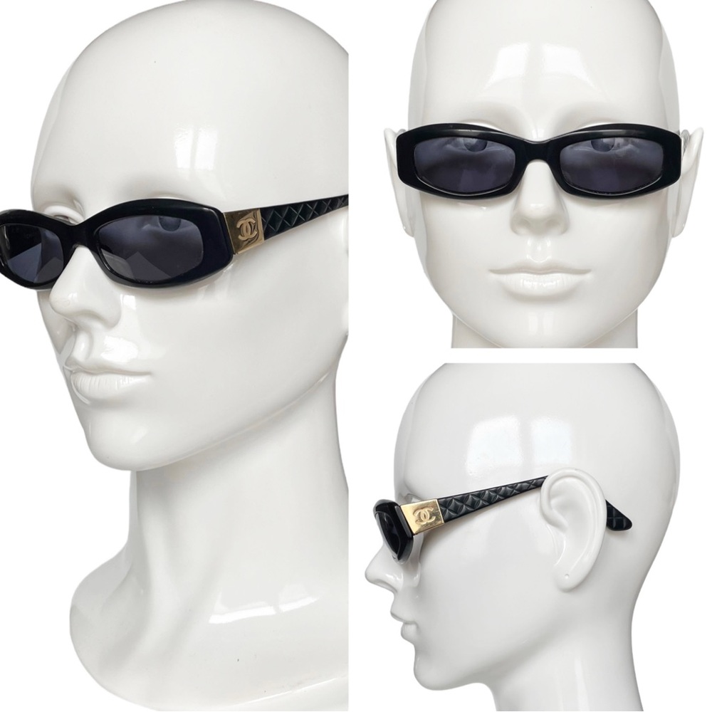 Like New💛CHANEL vintage  Black/ Dark blue Sunglasses with Gold Detail - Picture 6 of 11